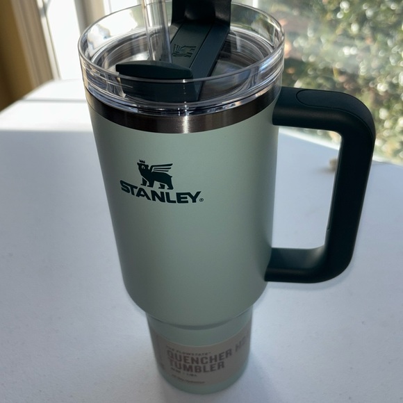 40 oz Stanley - Picture 1 of 5